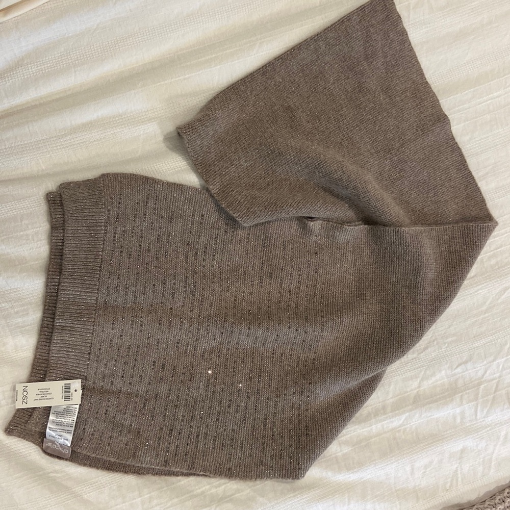 Chico’s shine knit scarf